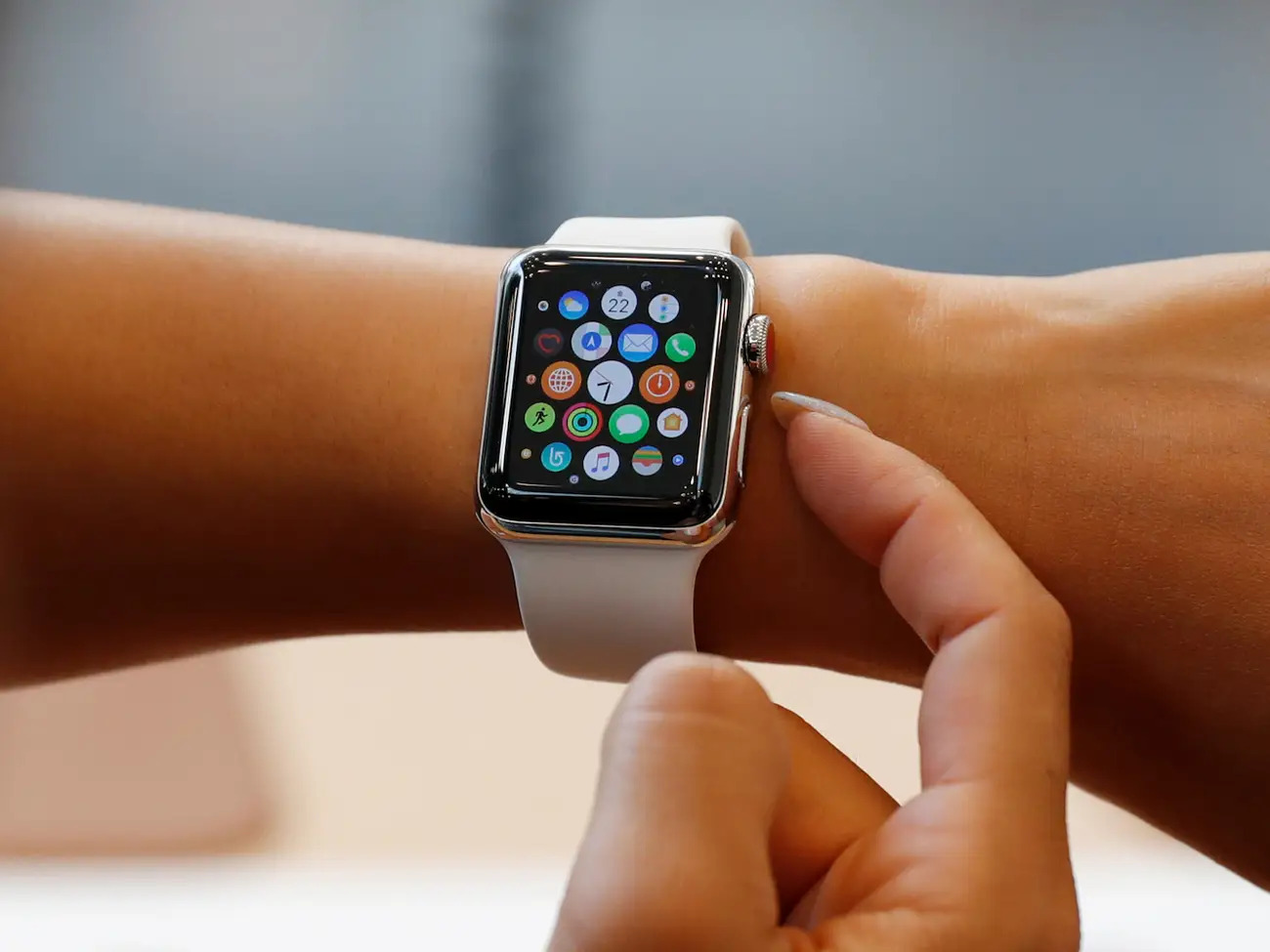 apple-dung-ho-tro-watch-series-3